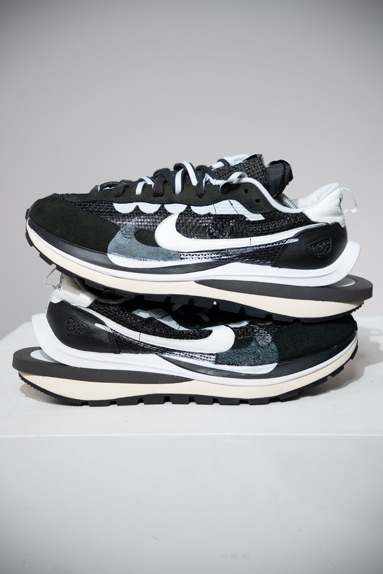 Sacai Vaporwaffle Black White (Taille 47,5)