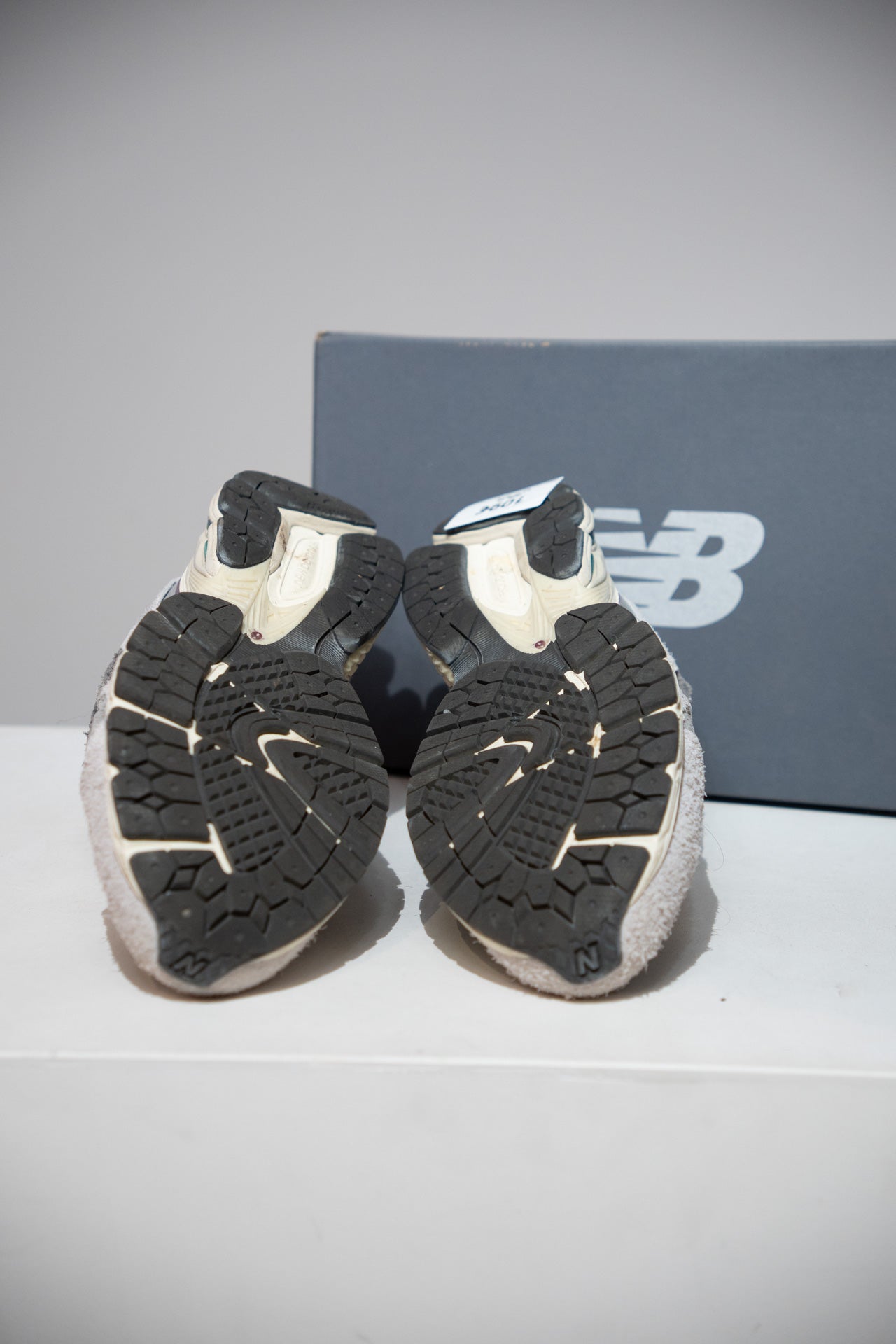 New Balance 2002r Protection Pack Rain Cloud (Taille 43)