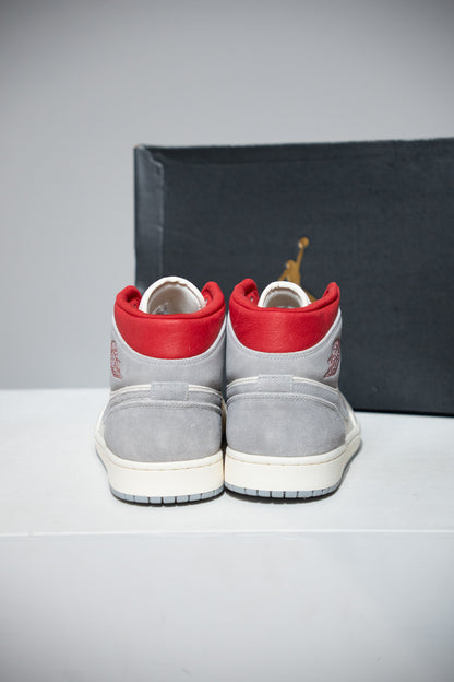 Jordan 1 Mid SNS (Taille 44,5)