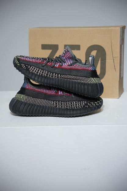 Yeezy 350 V2 Yecheil (Taille 36)
