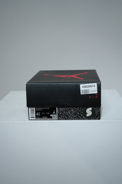 Jordan 3 Midnight Navy GS (Taille 36,5)