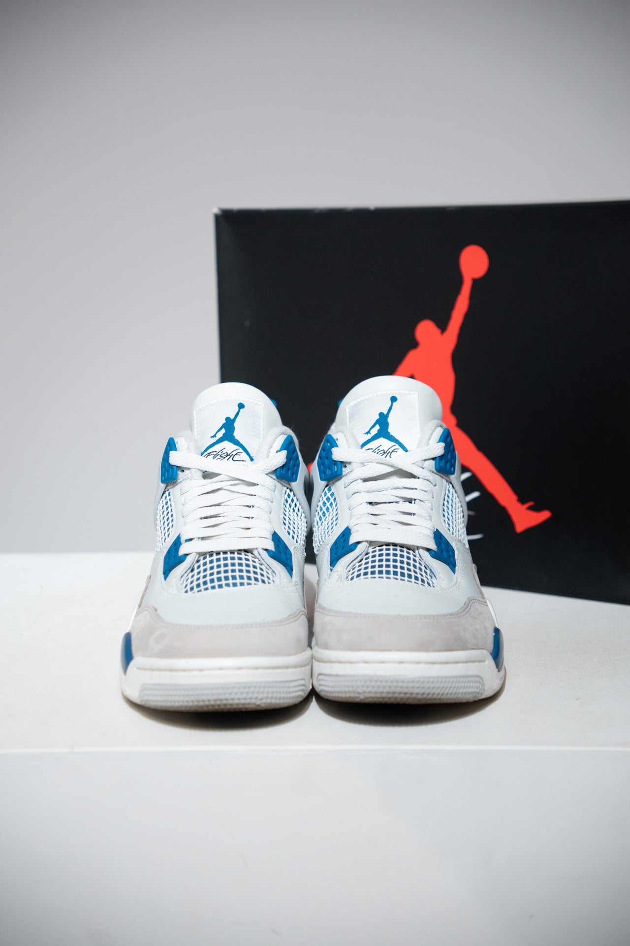 Jordan 4 Military Blue 2024 (Taille 43)