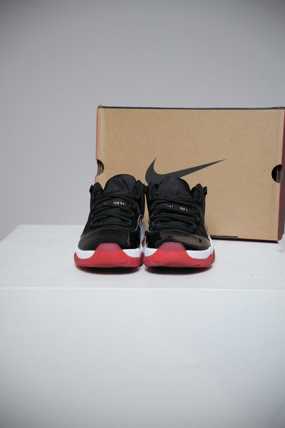 Jordan 11 Low bred (Taille 42)