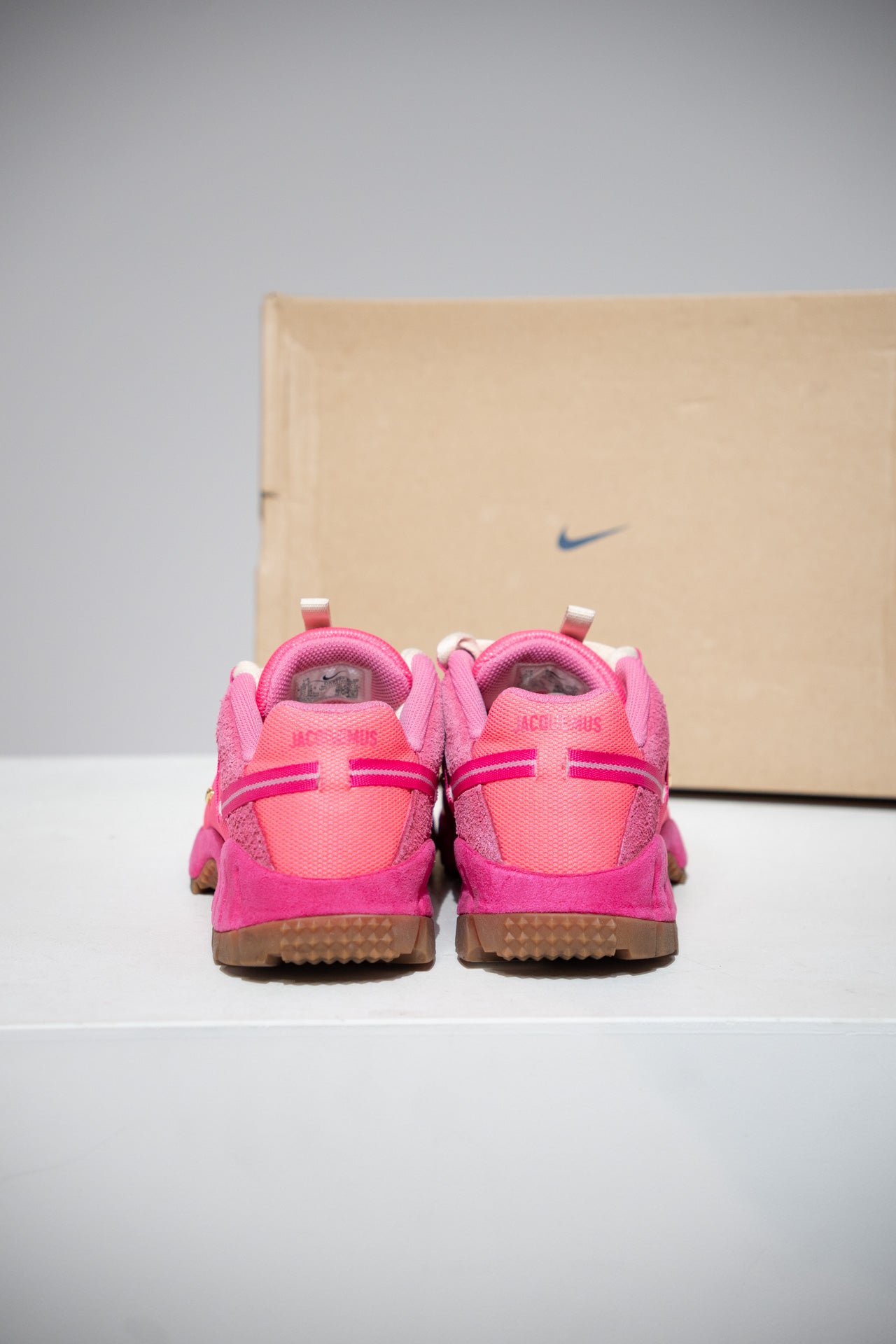 Jacquemus Air Humara Pink (Taille 40)