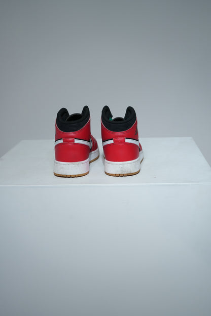 Jordan 1 Mid Noel (Taille 38)