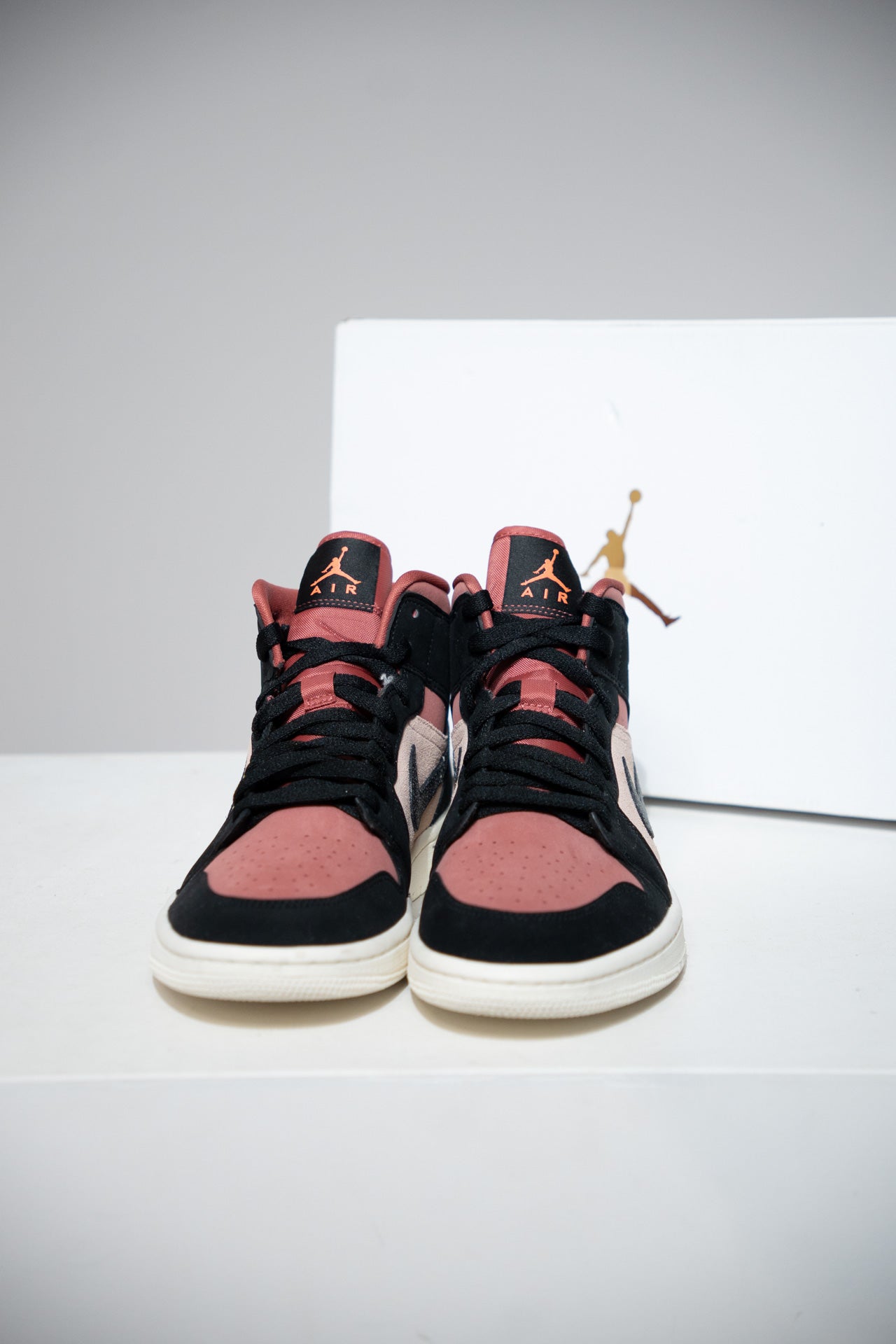 Jordan 1 Mid Canyon Rust (Taille 41)