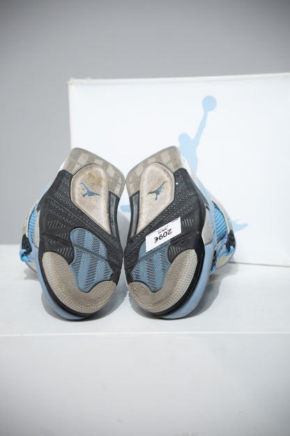 Jordan 4 UNC (Taille 45)