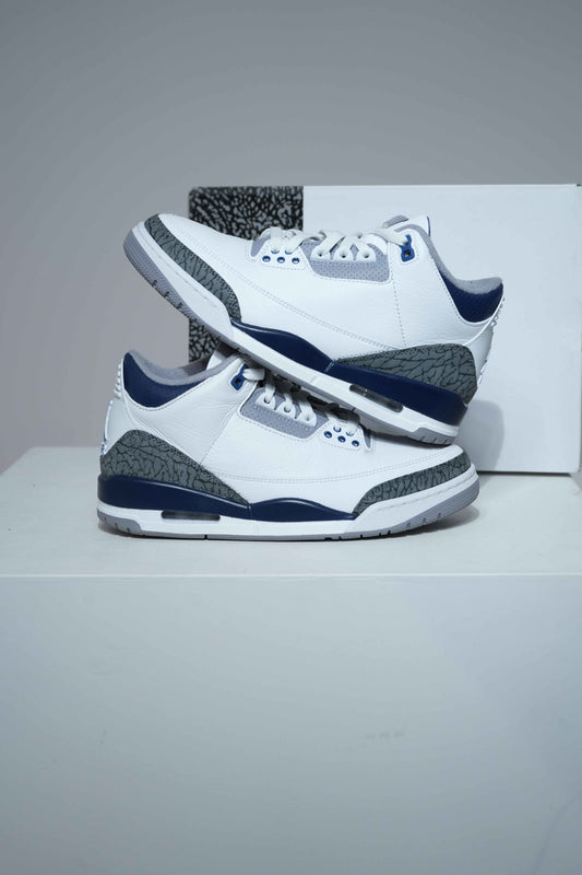 Jordan 3 Midnight Navy (Taille 41)