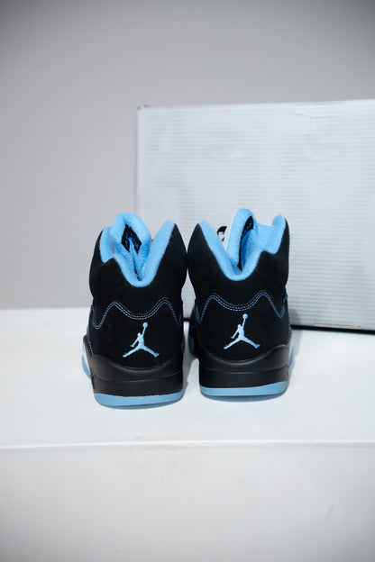 Jordan 5 Black University Blue (Taille 40)
