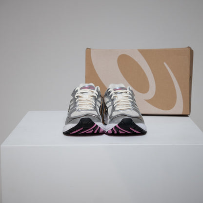 Asics Kayano 14 pink (Taille 42,5)