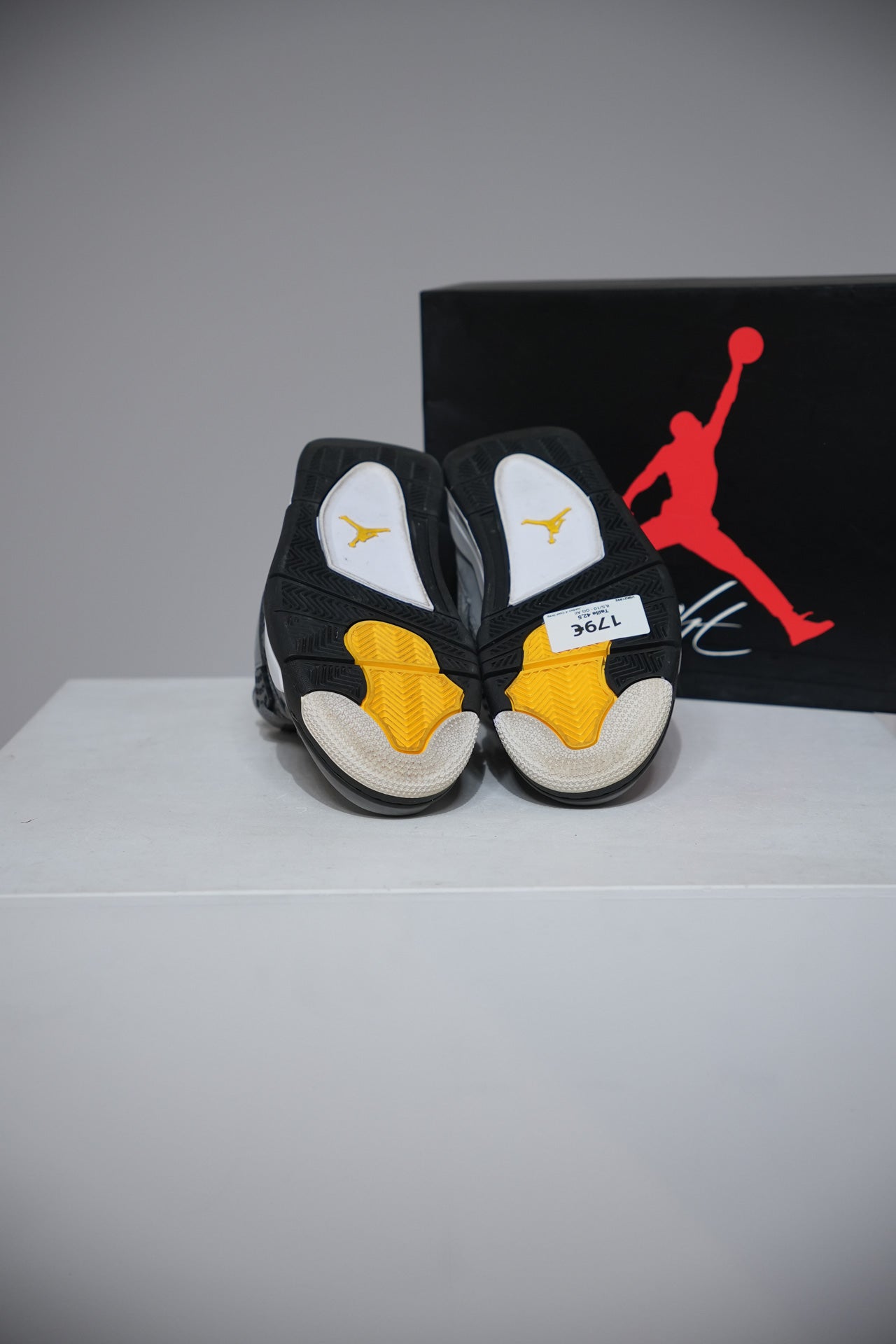 Jordan 4 Cool Grey (Taille 42,5)