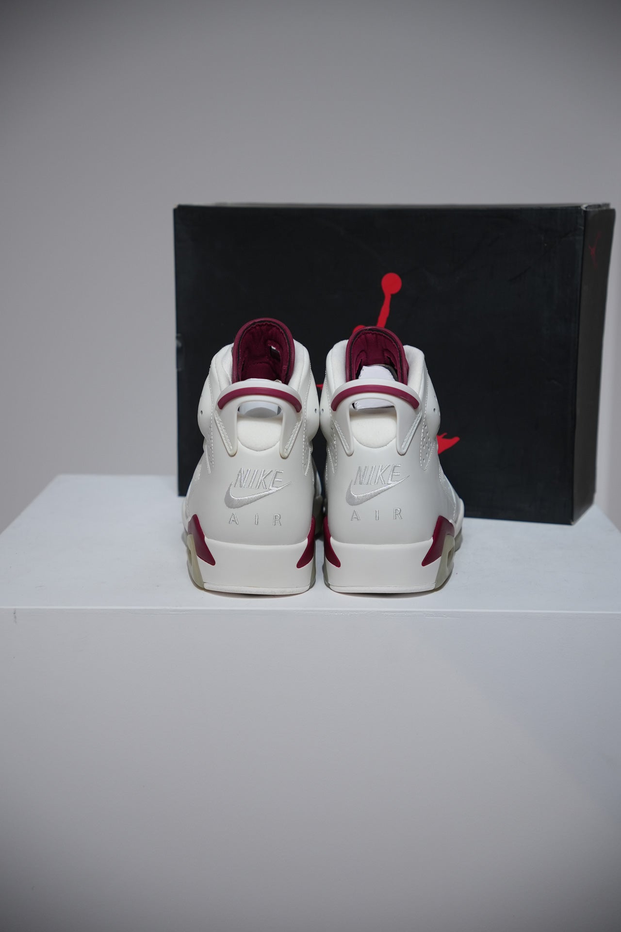 Jordan 6 Marron (Taille 42)