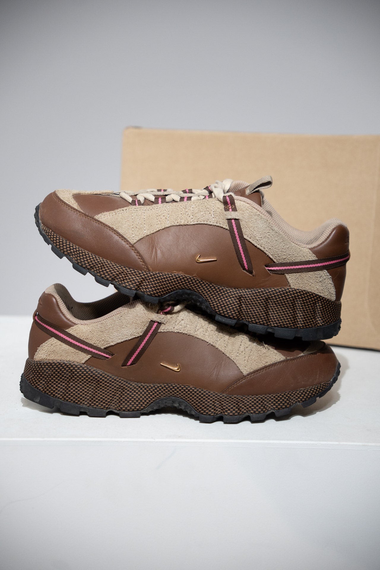 Jacquemus Air Humara Brown (Taille 42)
