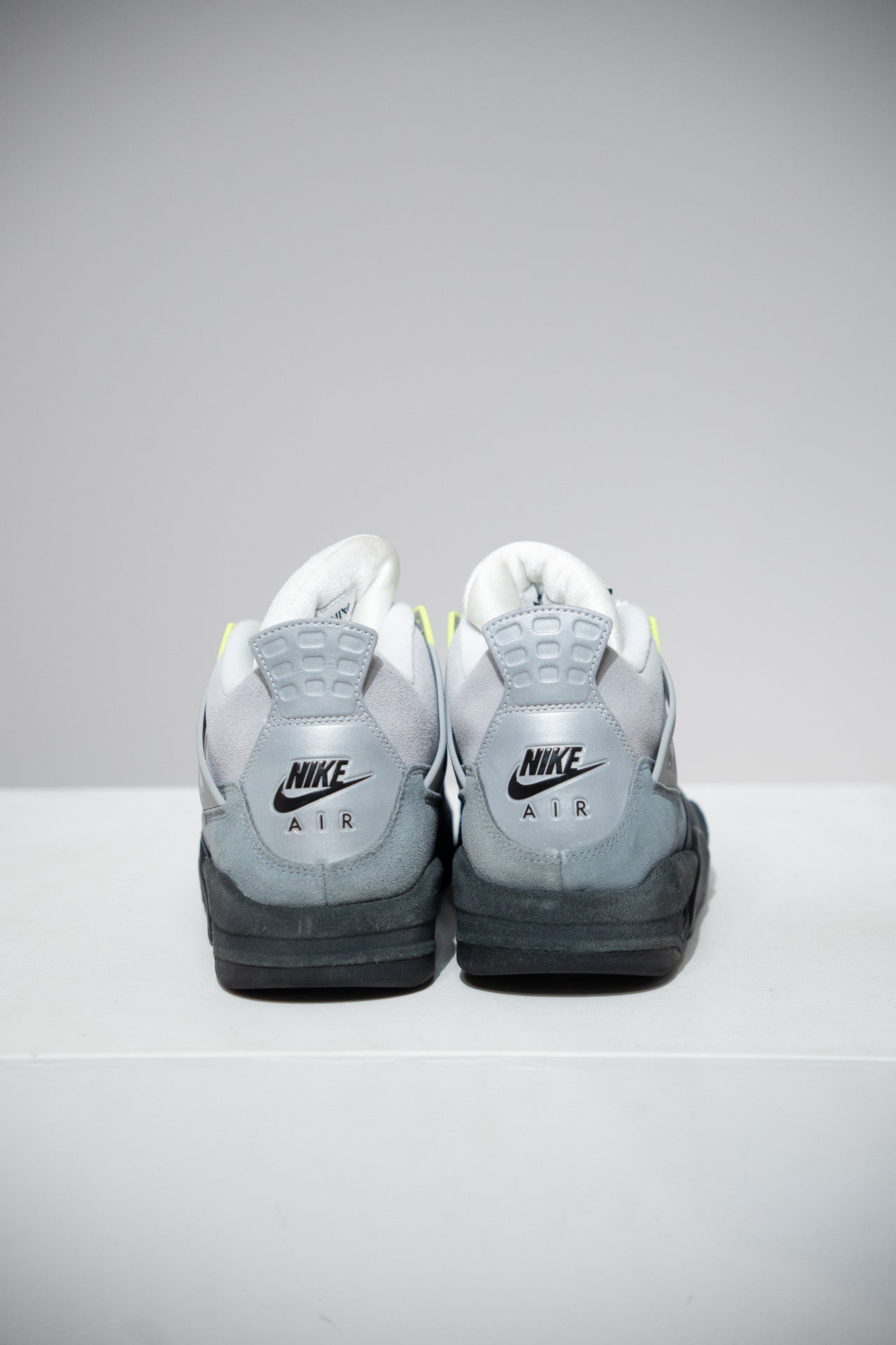 Jordan 4 Neon Green (Taille 44)