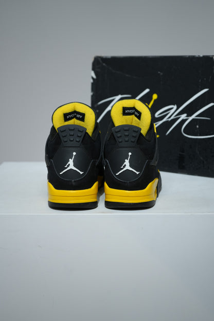 Jordan 4 Thunder (Taille 44,5)