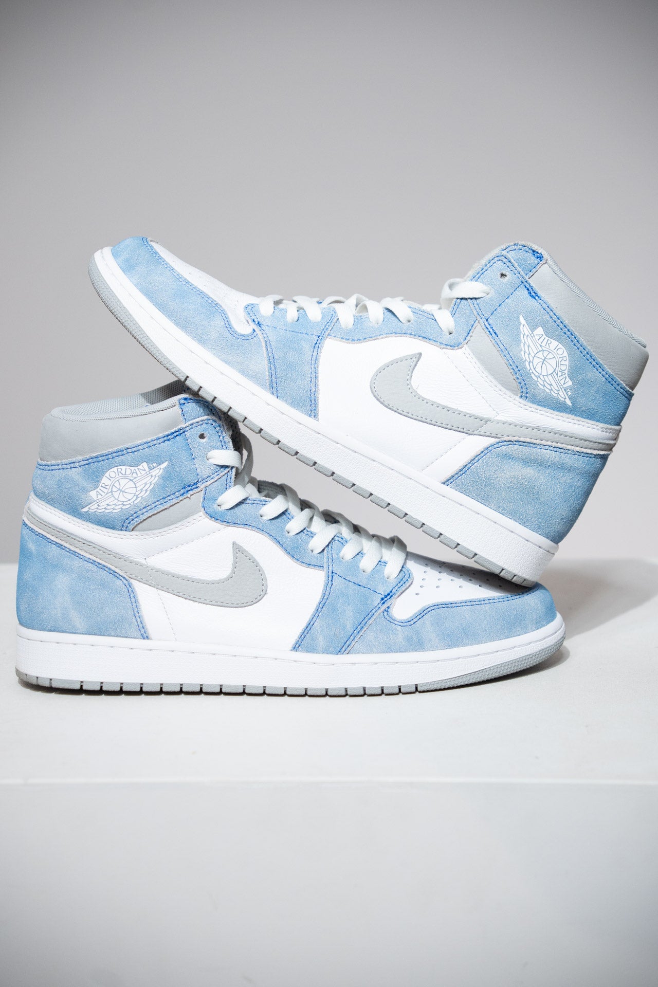 Jordan 1 High Hyper Royal (Taille 45)