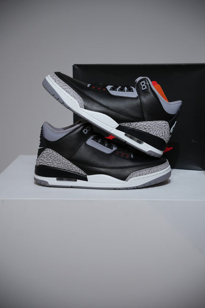 Jordan 3 Black Cement Reimagined (Taille 44)