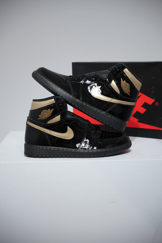 Jordan 1 High Black Metallic Gold (Taille 37,5)