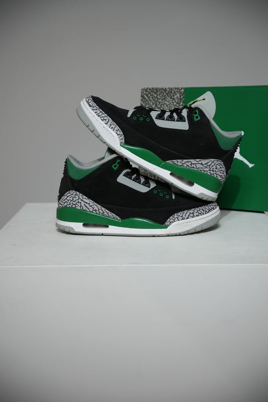 Jordan 3 Pine green (Taille 42,5)