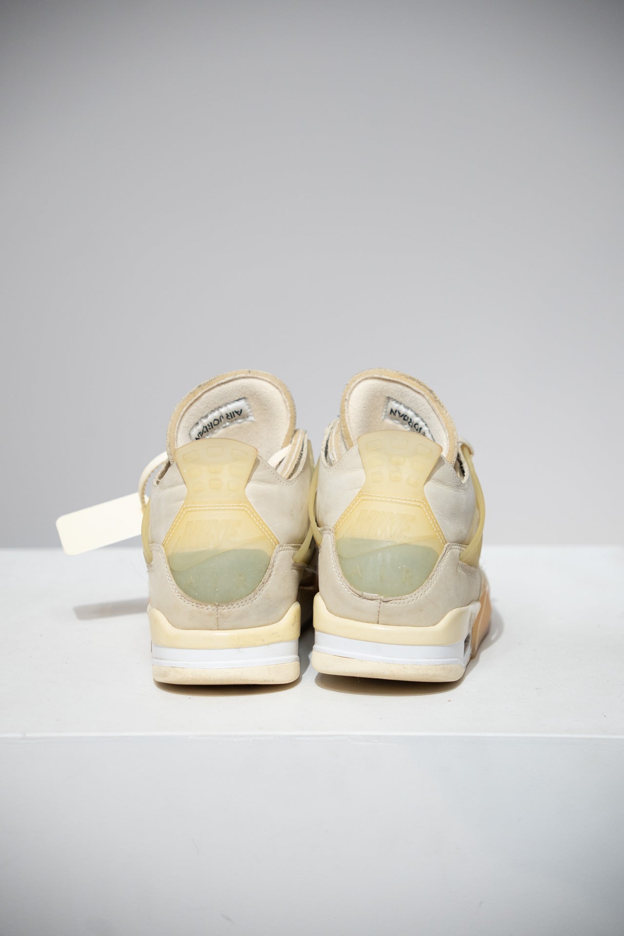 Jordan 4 Off-White Sail (Taille 42)