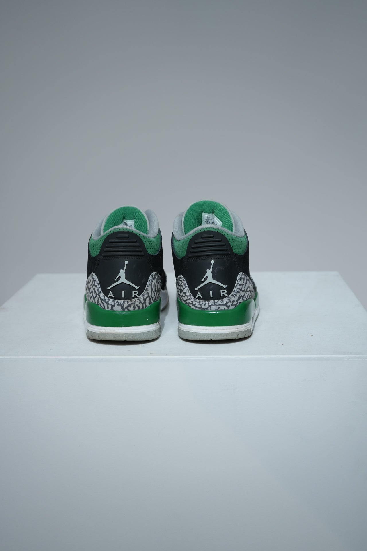 Jordan 3 Pine green (Taille 44)