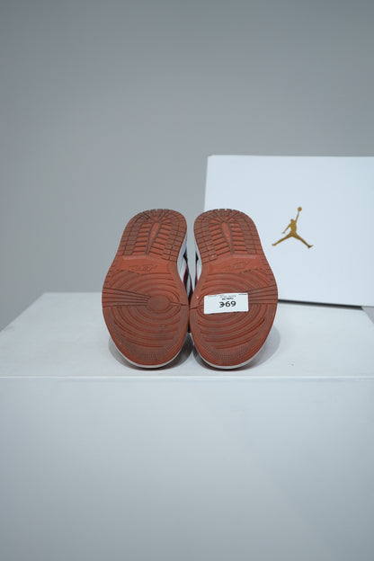 Jordan 1 Mid Peach (Taille 38)