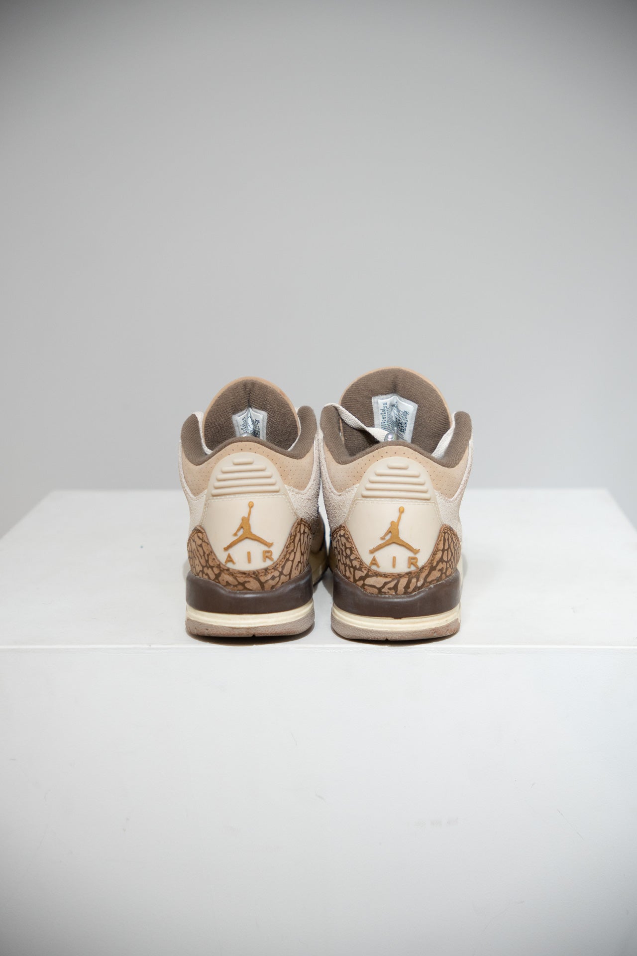 Jordan 3 Palomino GS (Taille 37,5)