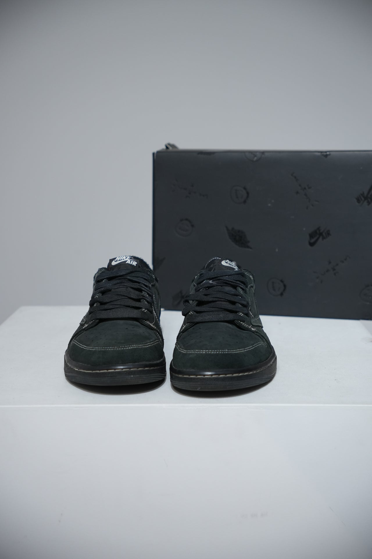 Jordan 1 Low Travis Scott Black Phantom (Taille 44)