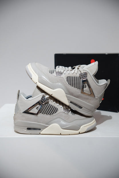 Jordan 4 Frozen Moments (Taille 38)