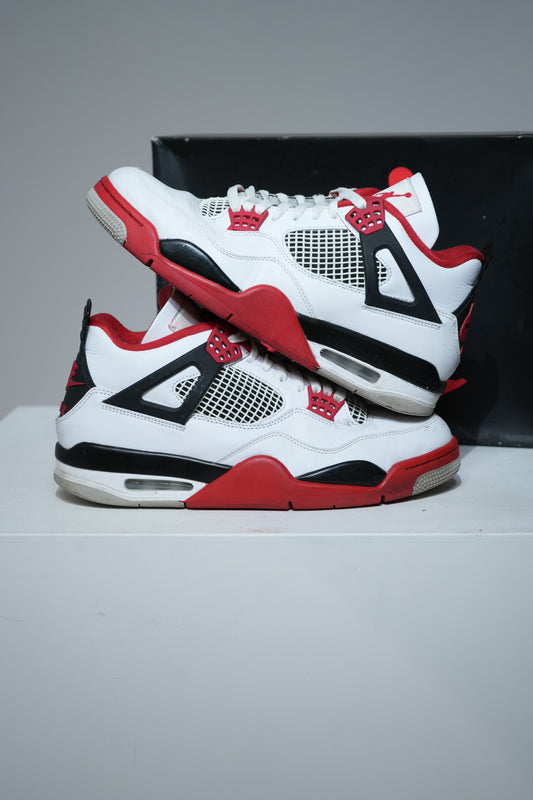 Jordan 4 Fire red (Taille 44,5)