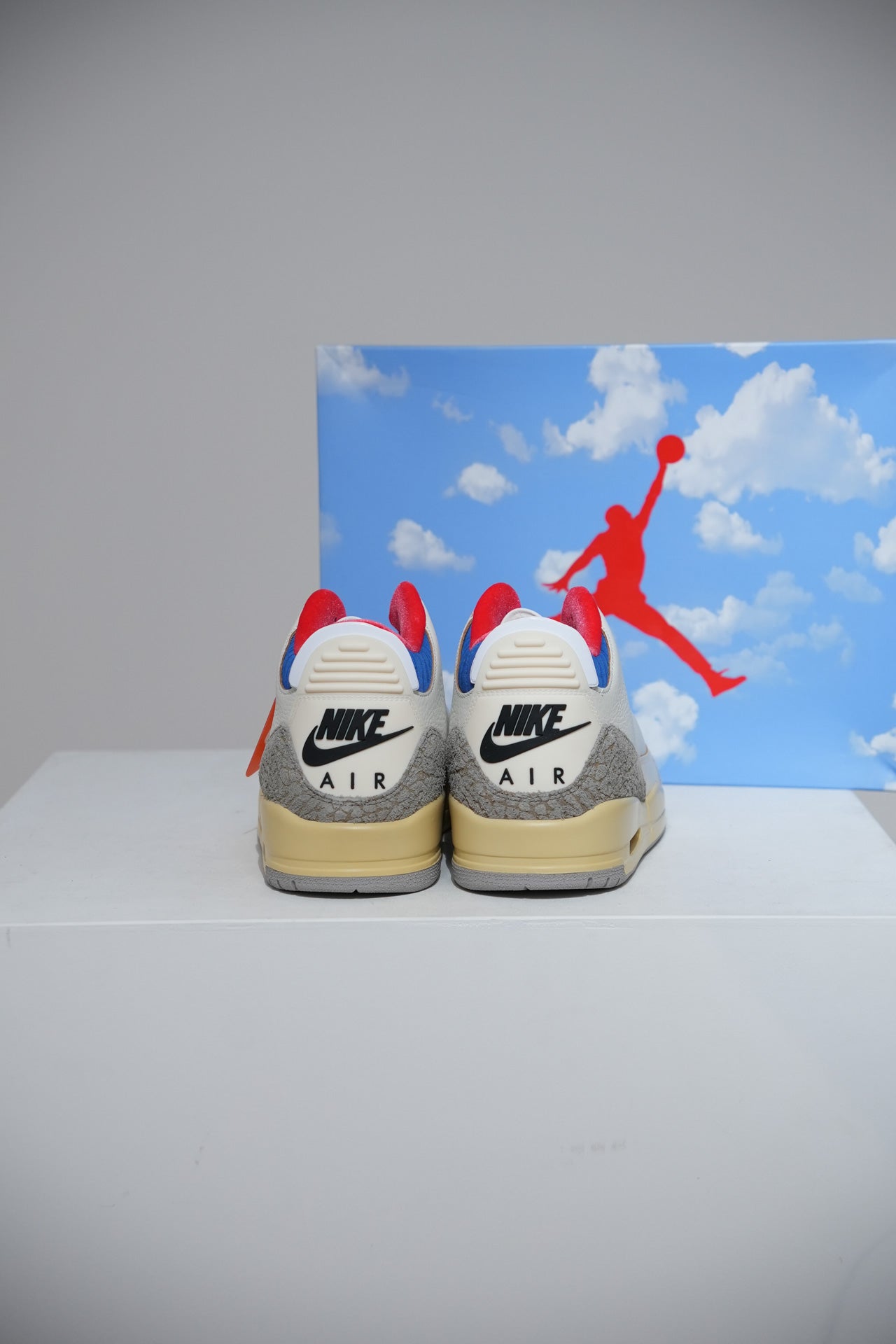 Jordan 3 Seoul (Taille 41)