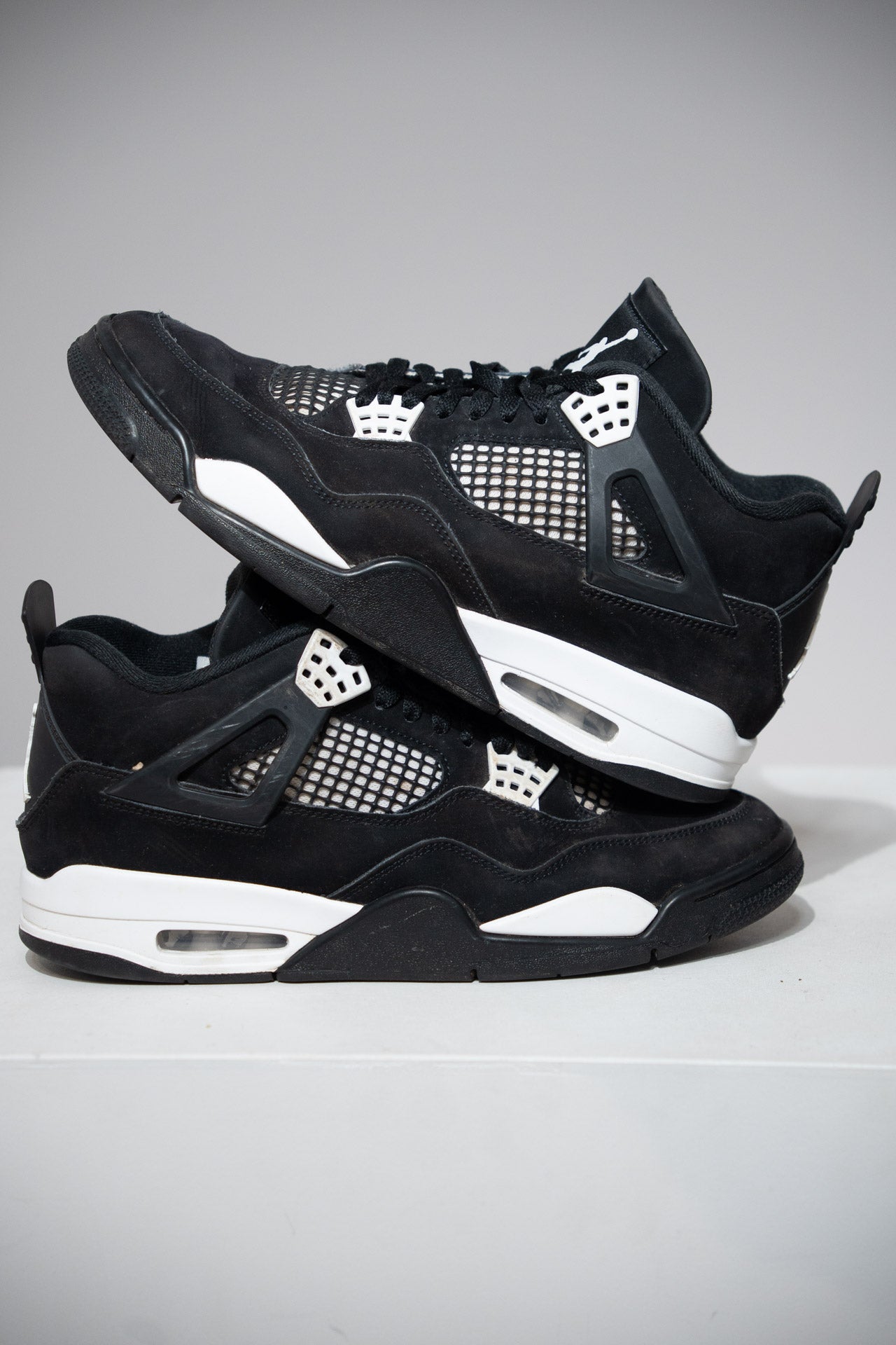 Jordan 4 White Thunder (Taille 44,5)