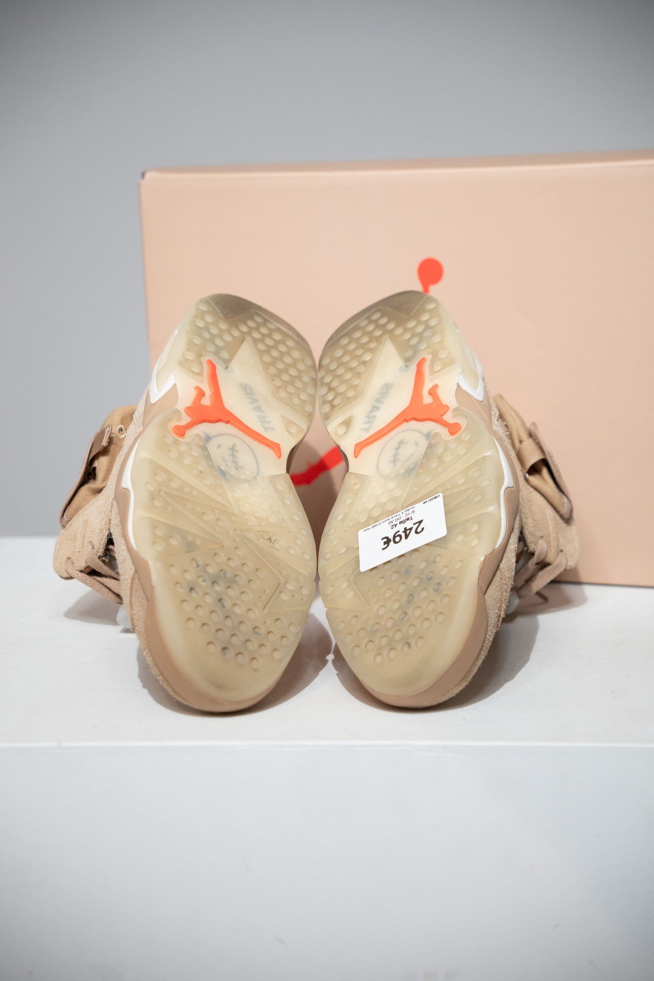 Jordan 6 Travis Scott British Kaki (Taille 42)