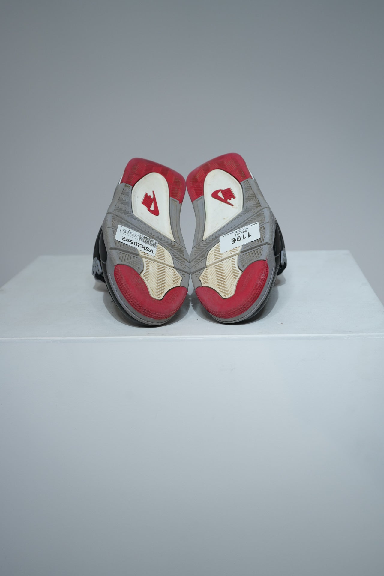 Jordan 4 Bred Reimagined (Taille 42,5)