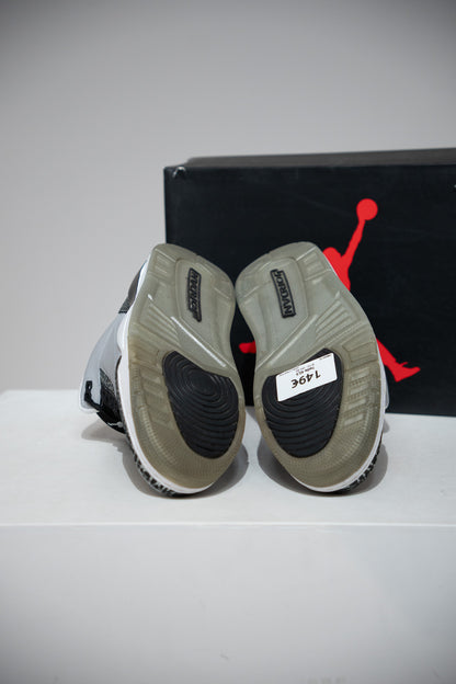 Jordan 3 Wolf Grey (Taille 42,5)