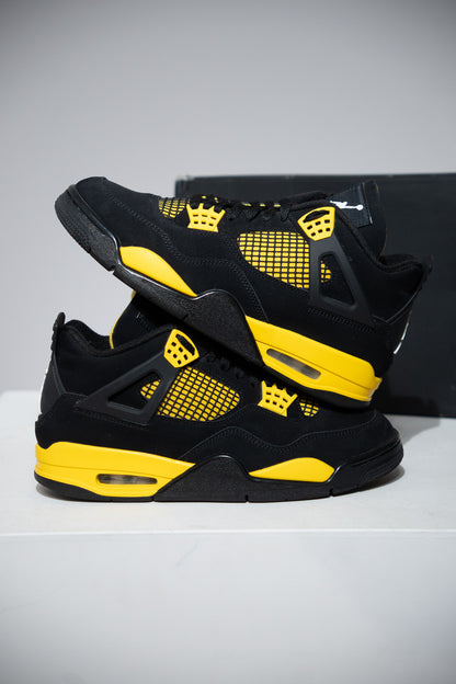 Jordan 4 Thunder (Taille 42)