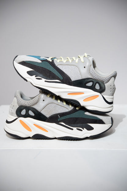Yeezy 700 Wave Runner (Taille 42)