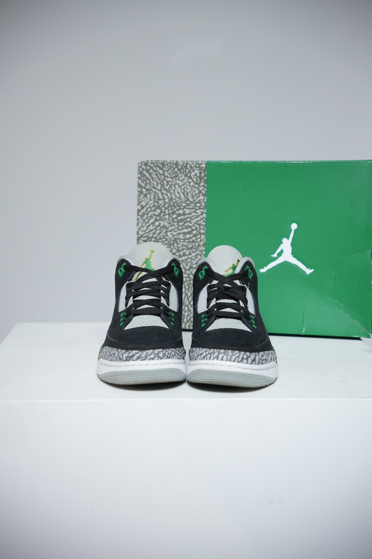 Jordan 3 Pine green (Taille 40)