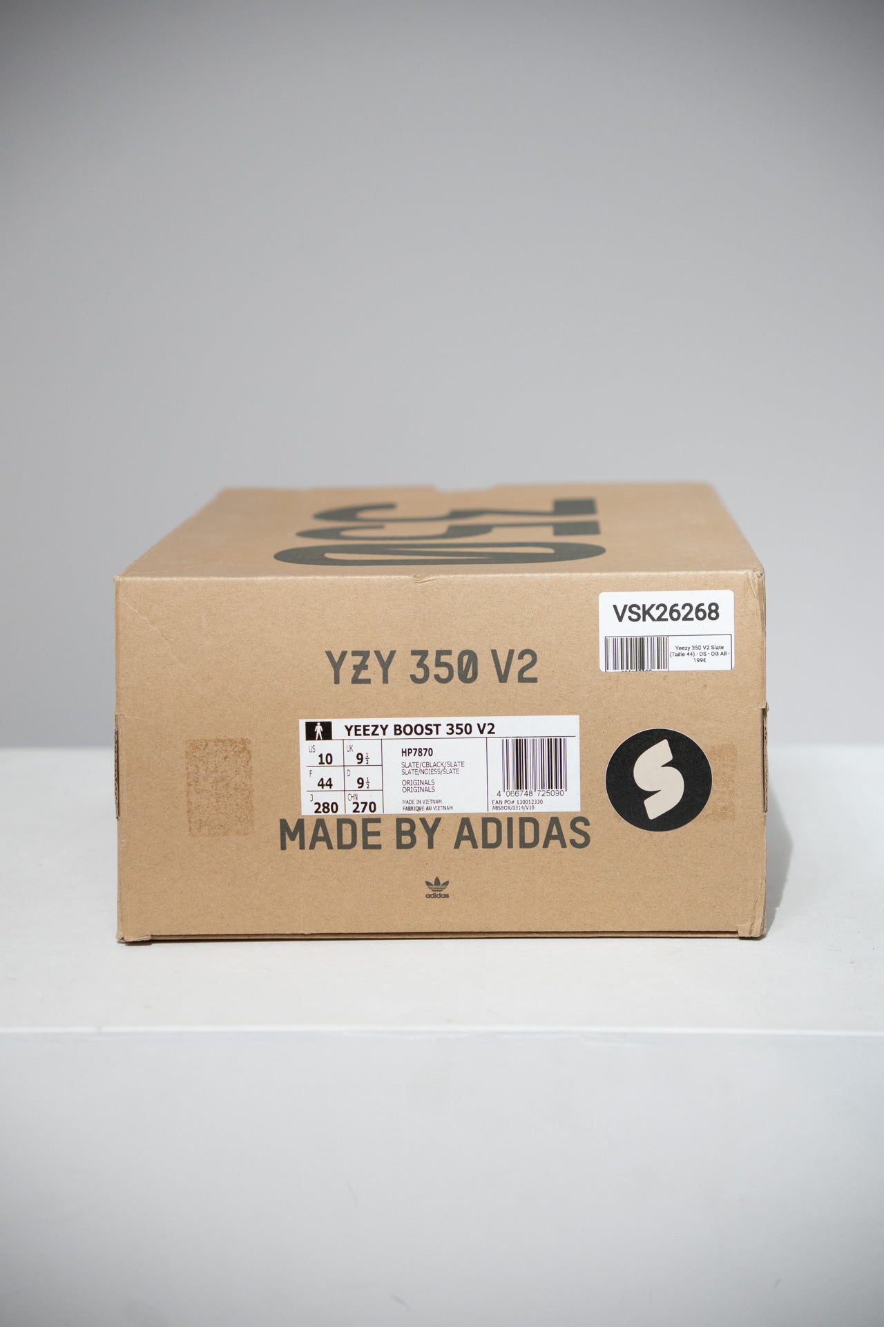 Yeezy 350 V2 Slate (Taille 44)