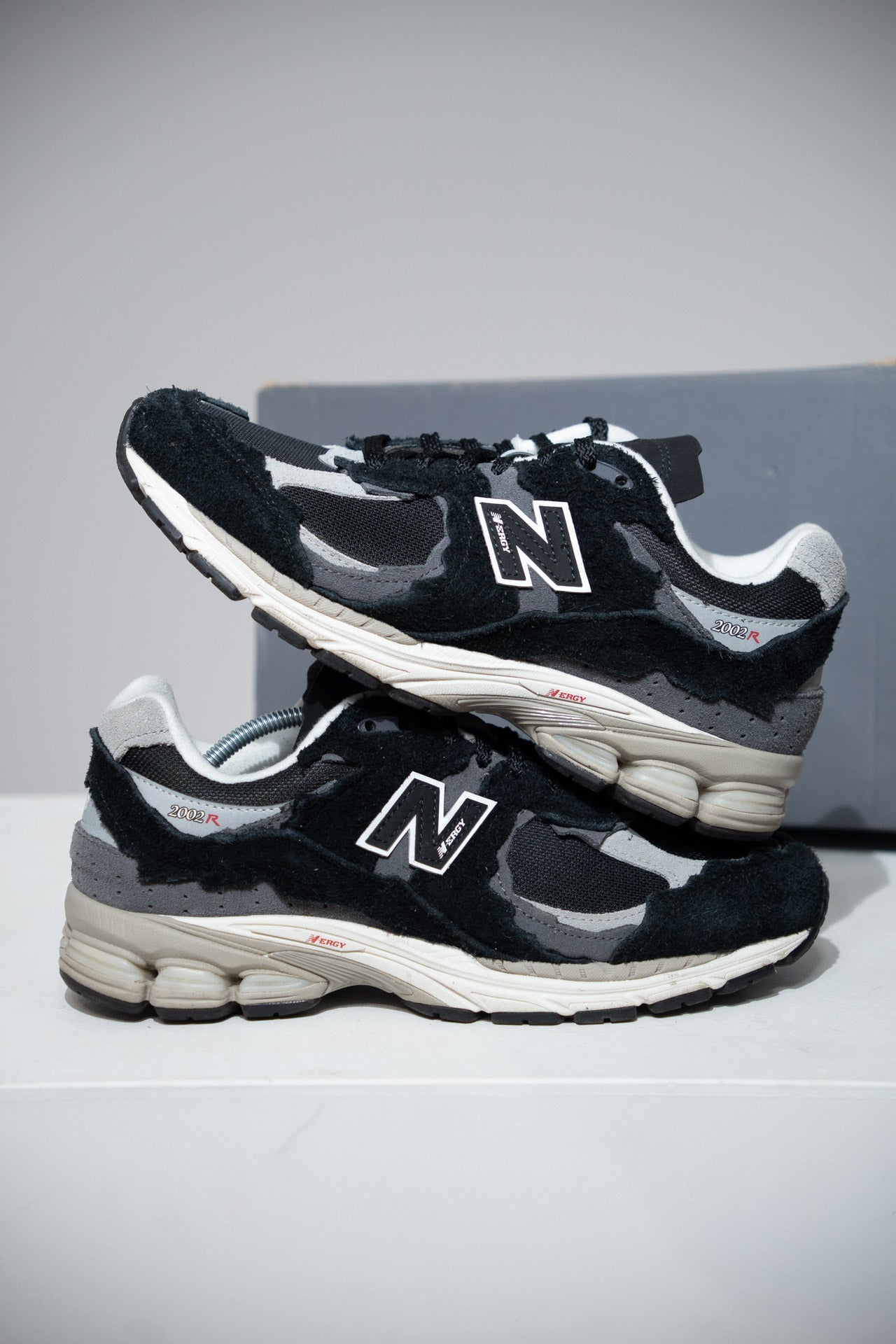 New Balance 2002R Protection Pack Black (Taille 41,5)