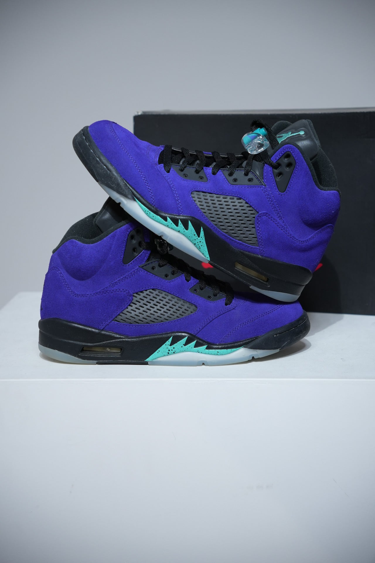 Jordan 5 Alternate Purple (Taille 43)