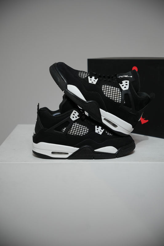 Jordan 4 White Thunder GS (Taille 40)