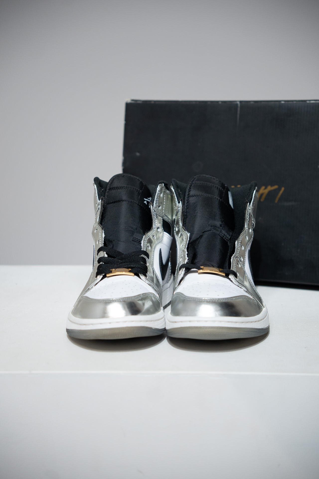 Jordan 1 High Pass The Torch (Taille 42,5)