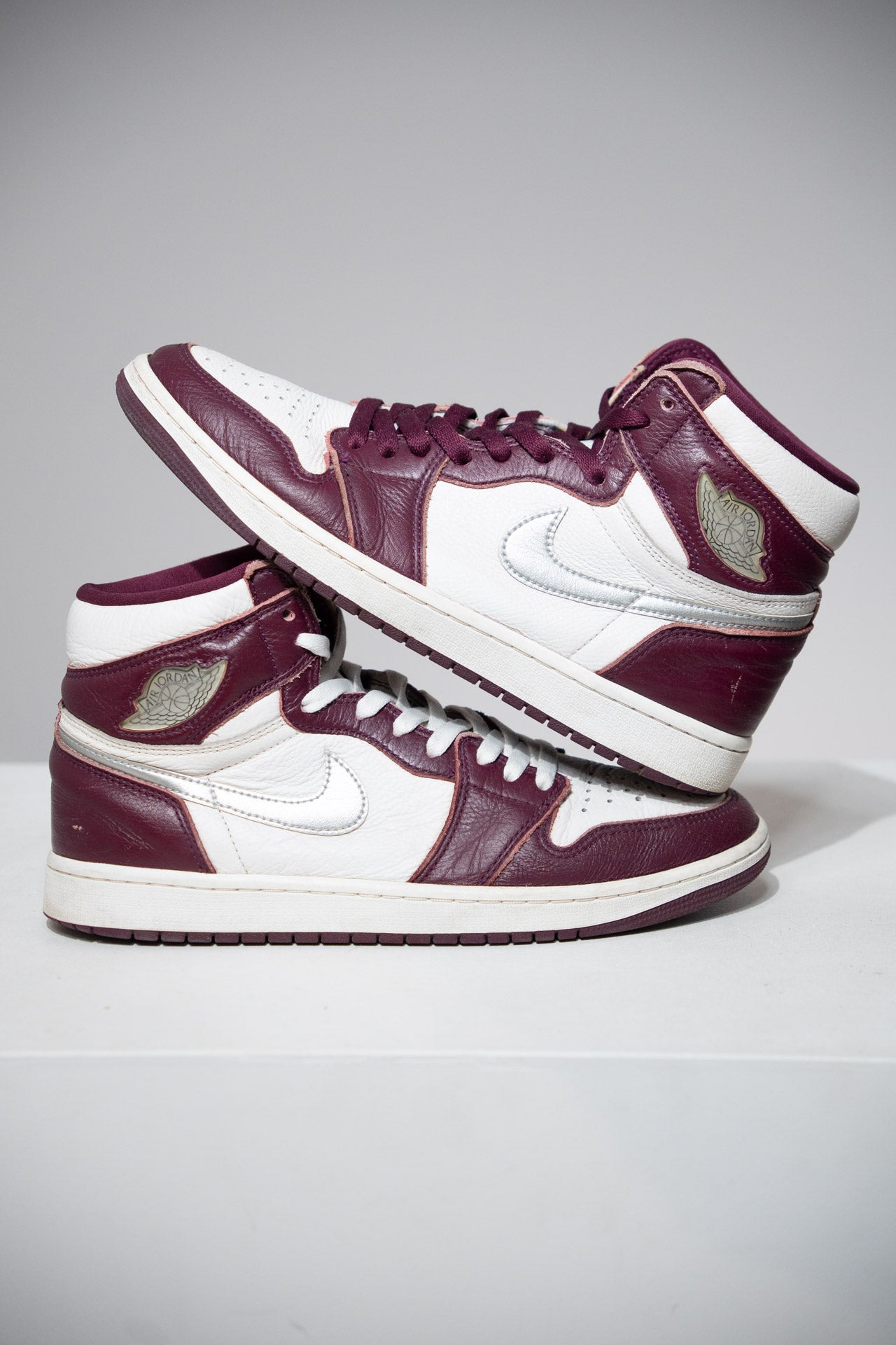 Jordan 1 High Bordeaux (Taille 43)