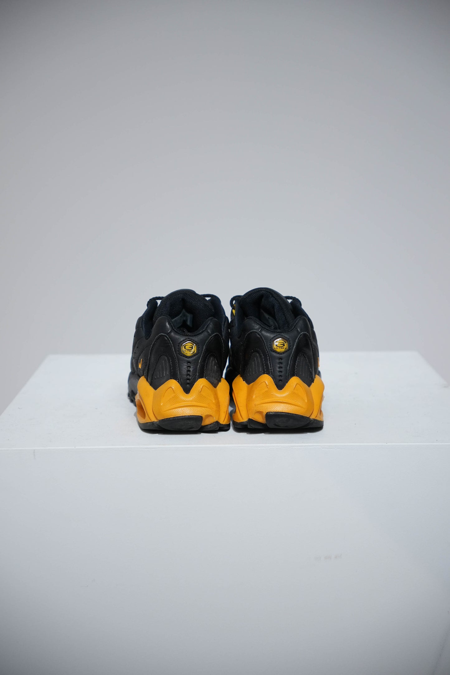 Nocta Hot Step Terra University Gold (Taille 42)