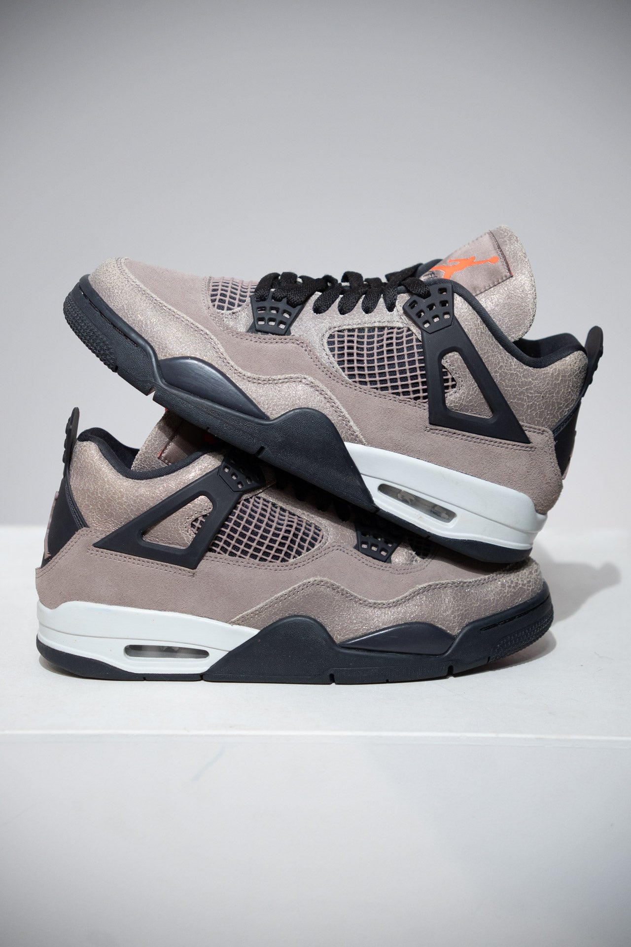 Jordan 4 Taupe Haze (Taille 42,5)
