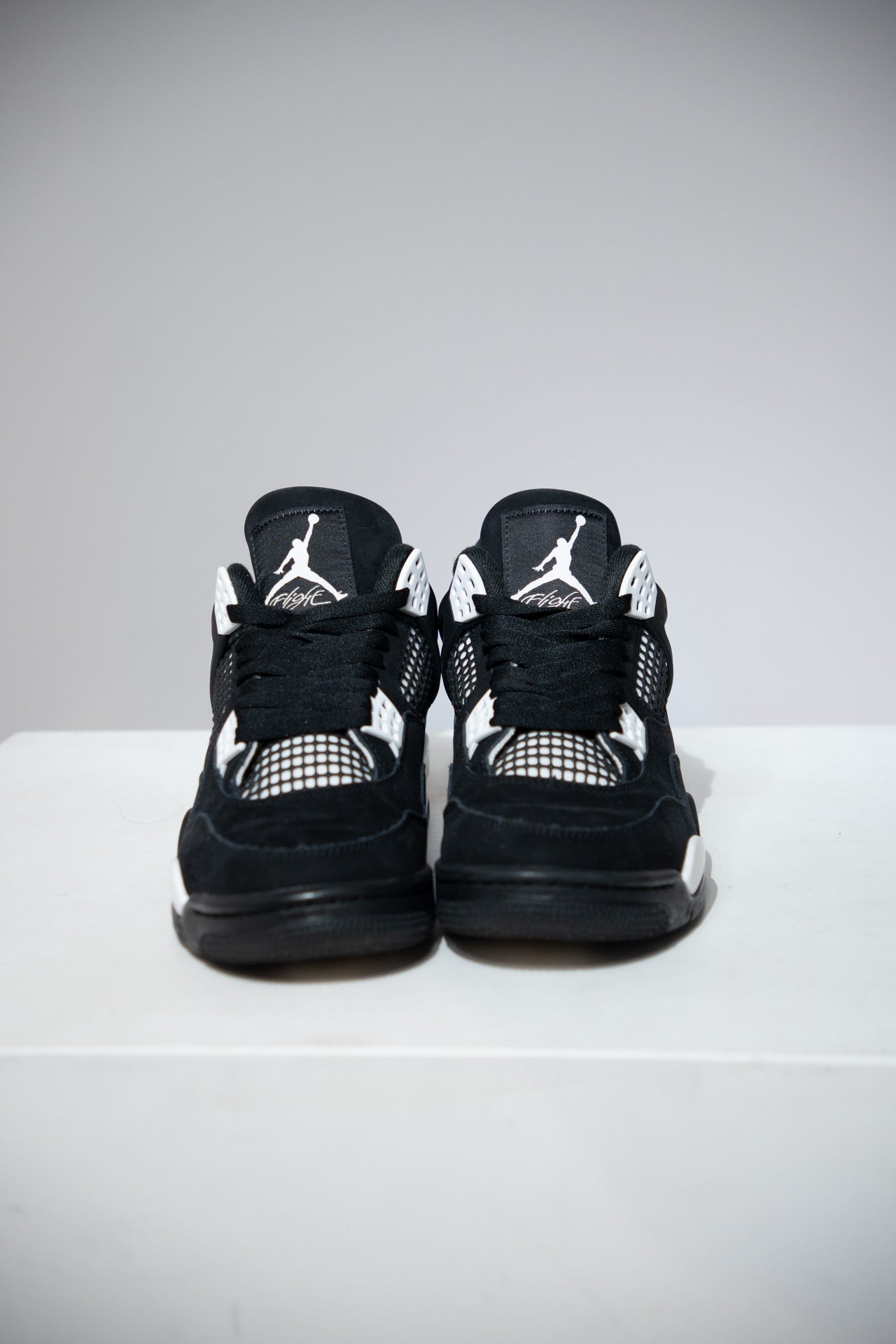Jordan 4 White Thunder (Taille 41)