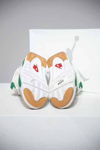 Jordan 4 SB pine Green (Taille 41)