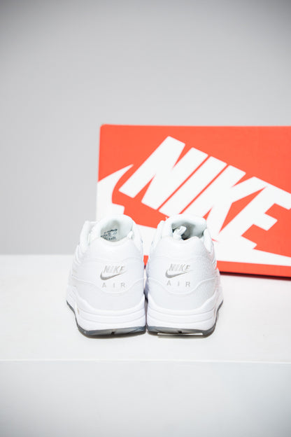 Air Max 1 White Metallic Silver (Taille 40)