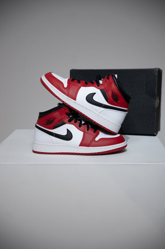 Jordan 1 Mid Chicago 2020 GS (Taille 38,5)